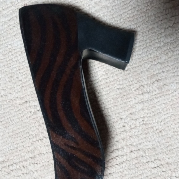 STUART WEITZMAN, Vintage professional,church, office wear, calves hair z… - Picture 2 of 9